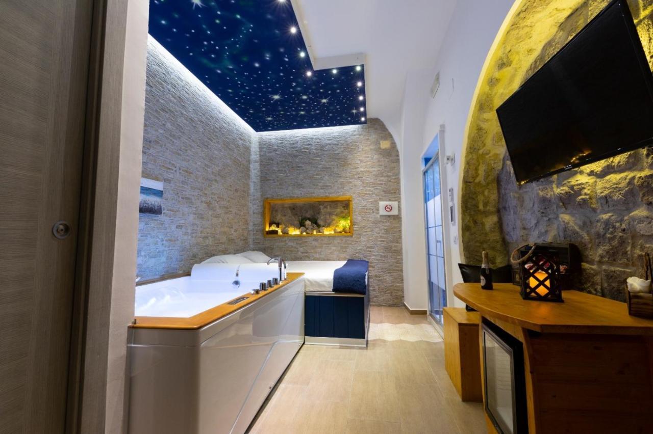 Stabiae Luxury Rooms Castellammare di Stabia Exterior photo